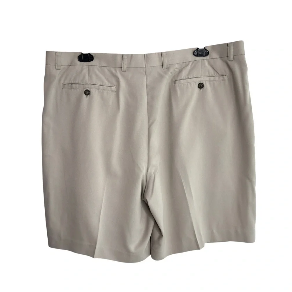 Cutter & Buck Shorts Mens Size 42 Khaki Pleated Dress 9